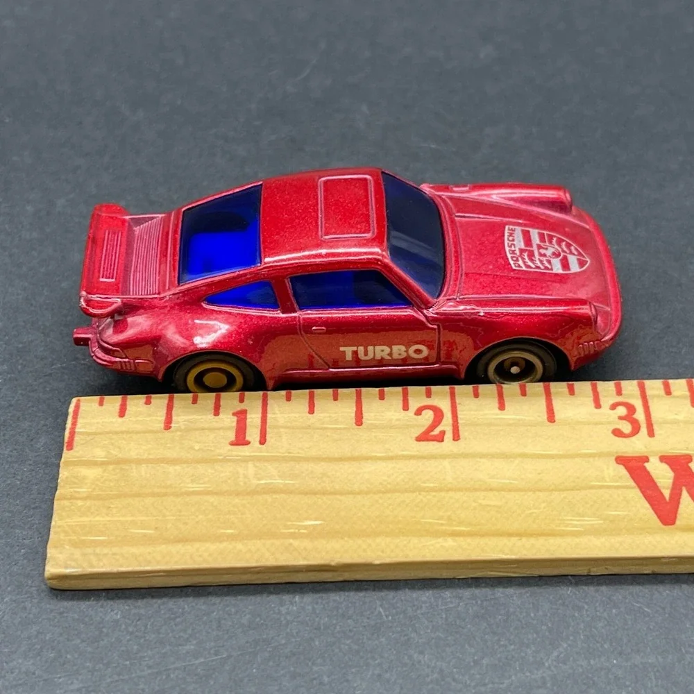 MC Toy Vehicle Pull Back Porsche Turbo‎ Car Red Diecast 1/64 Scale Loose